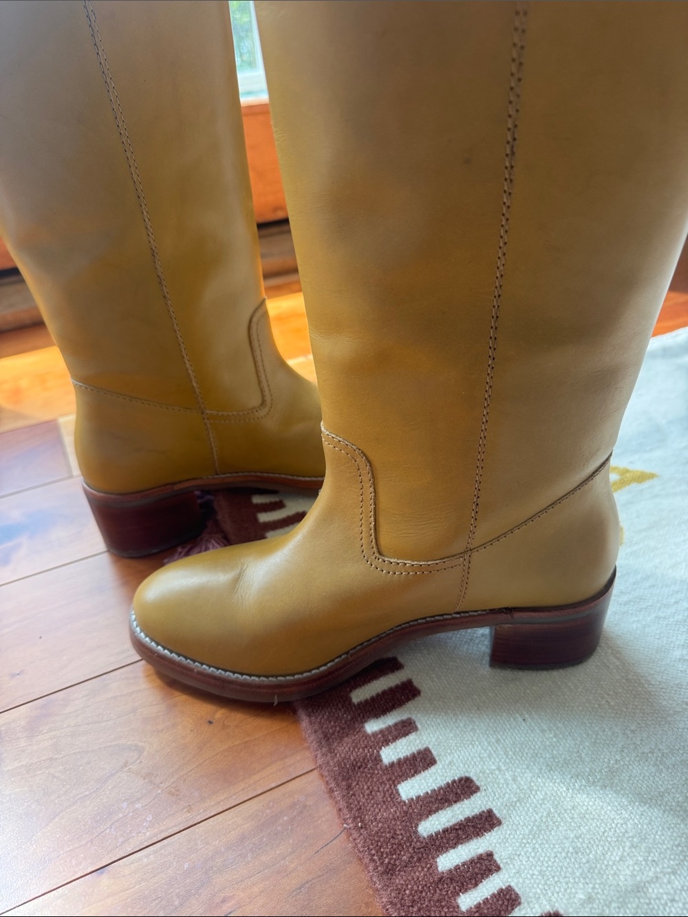 Frye Camryn Tall Pull On Banana Boots Sz 8.5 NEW - Picture 2 of 6